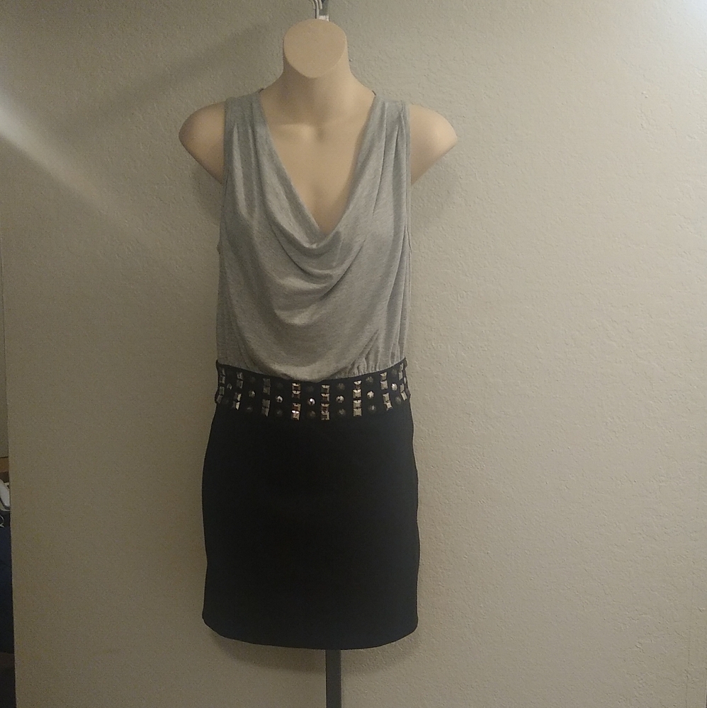 Gray Black LaRok Small Sleeveless Pullover Teen Dress